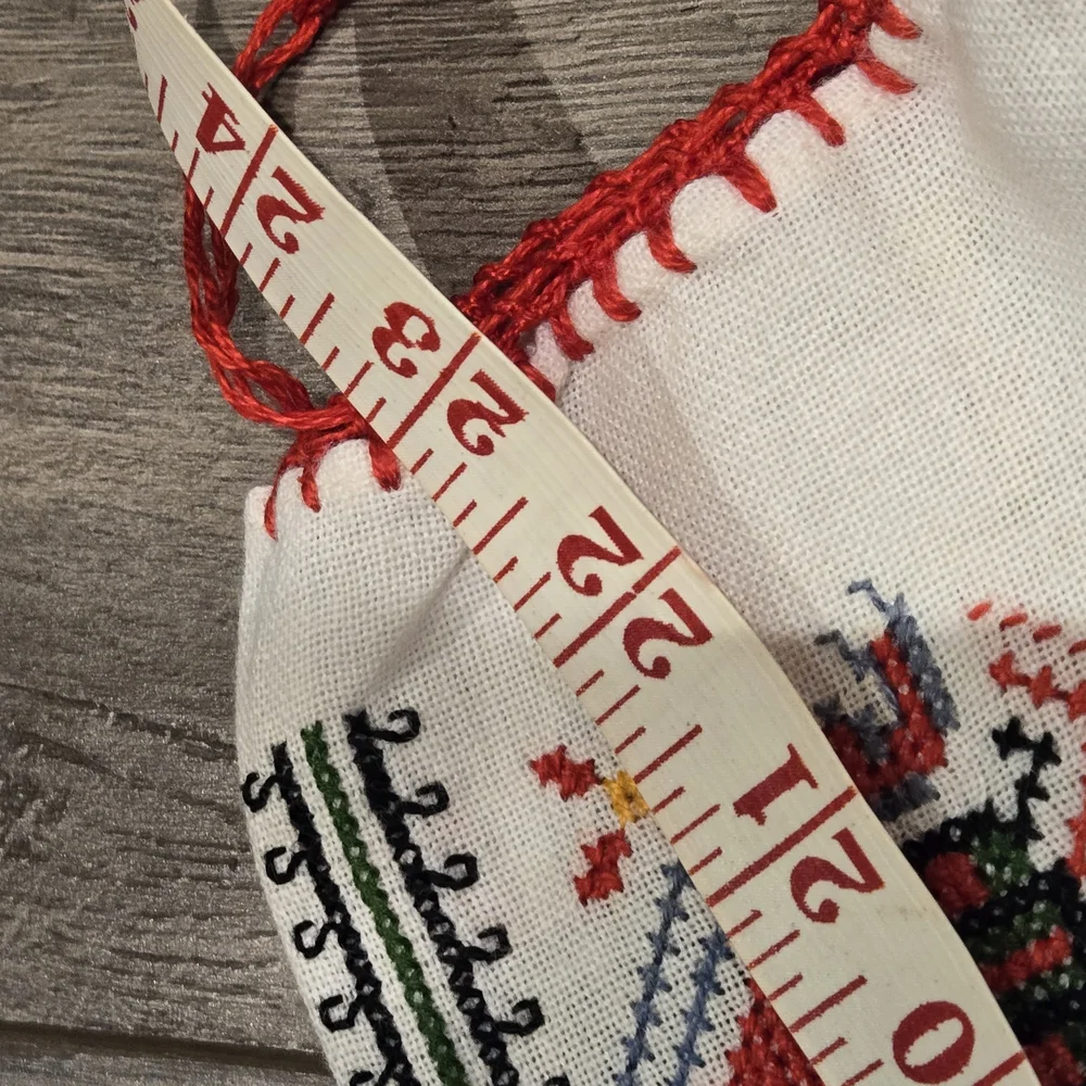 Bohemian White Cotton Tunic and Red Embroidered Blouse - Picture 6 of 6
